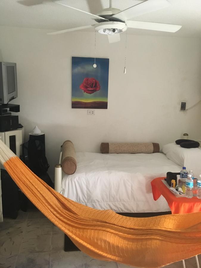 Hostel Mundo Maya Канкун Екстер'єр фото